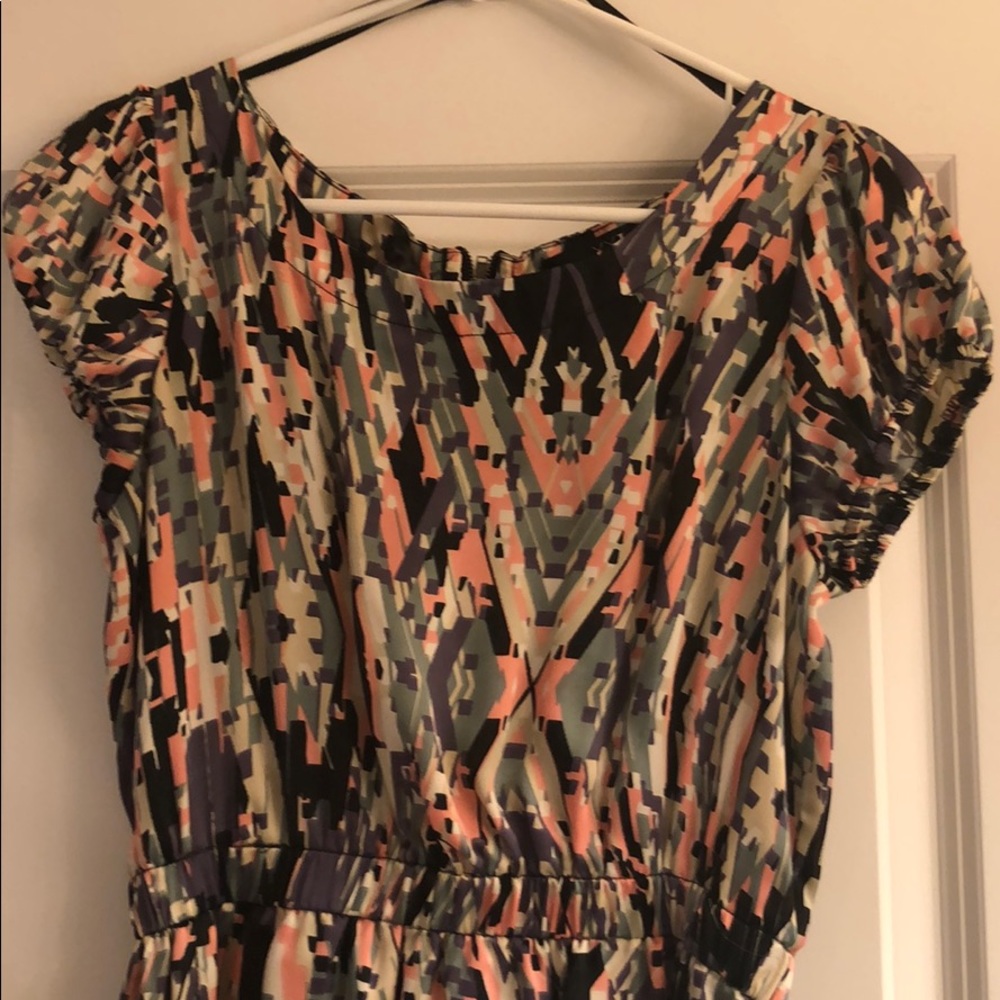 Patterned Dress - Picture 2 of 2